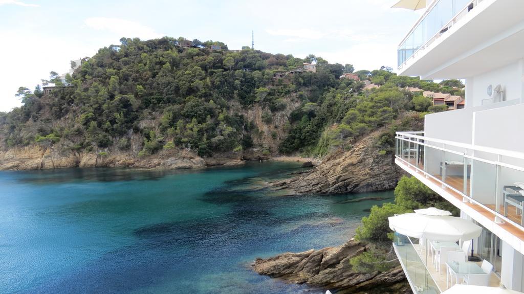 Hotel La Calanque Cavalaire-sur-Mer Exterior foto